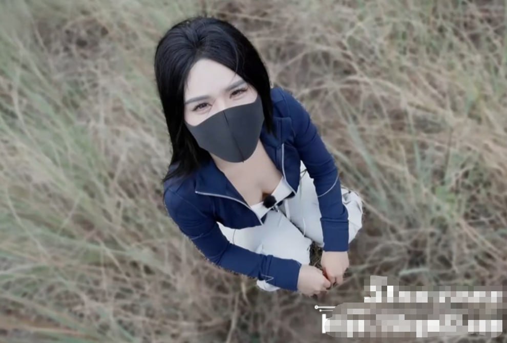 镣铐美女调教小说,メイリン モデルコレクション メ,观看免费无删减完整版